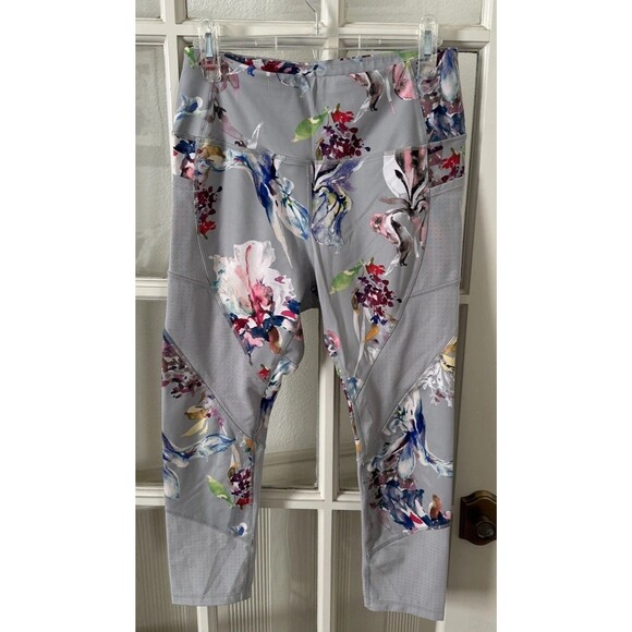 Avia Leggings Women's Medium Pockets Gray Floral Activewear Workout - Picture 1 of 9